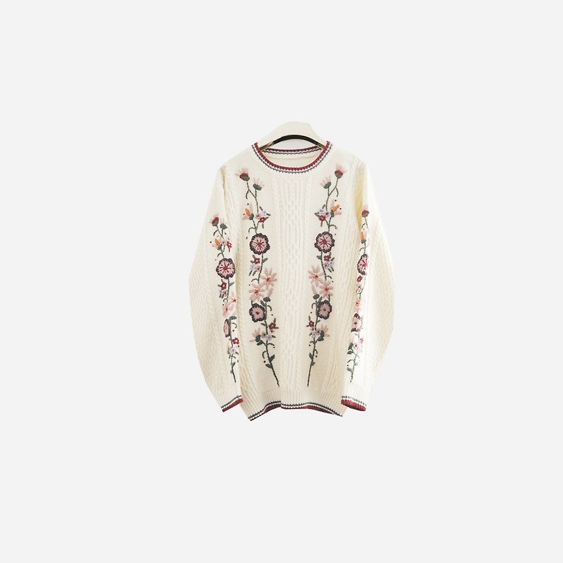 Dislocation vintage / flower twist knitting sweater no.920 vintage - Women's Sweaters - Other Materials White