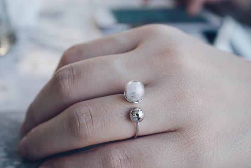 羽毛玻璃泡泡簡約925純銀戒指 - 戒指 - 玻璃 白色