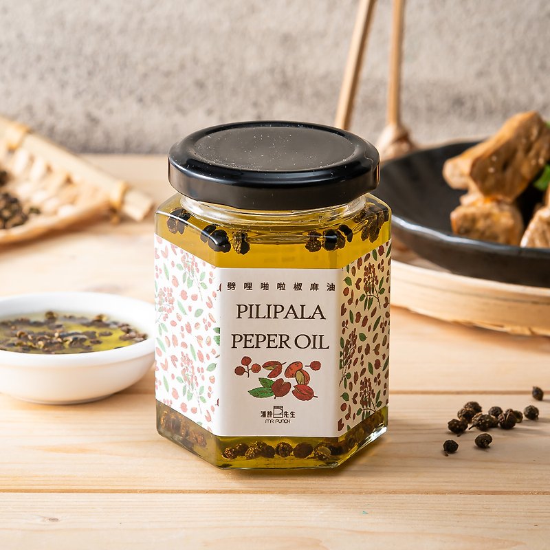 | Mr. Pan Xu | Handmade Pepper Sesame Oil 170ml - Sauces & Condiments - Glass 