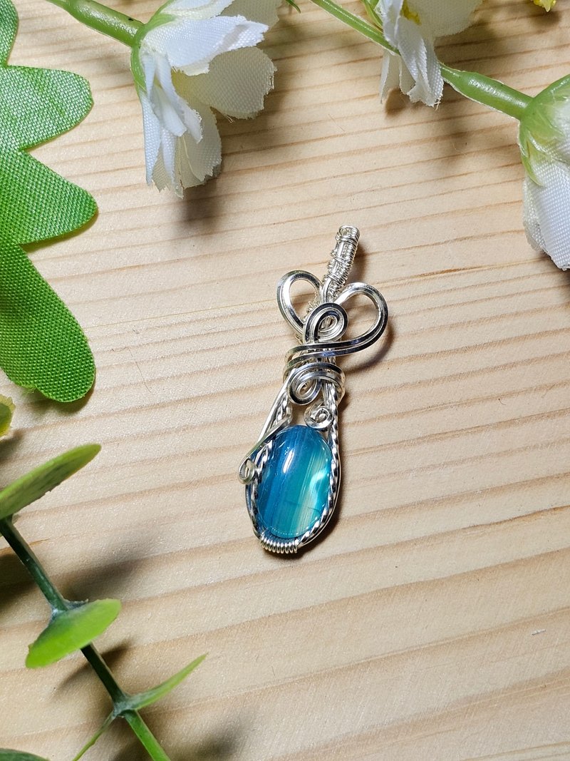 【葉綠舒手作】深海戀歌 /金屬線編織/節日/禮物/飾品/項鍊/手作 - 項鍊 - 銅/黃銅 藍色