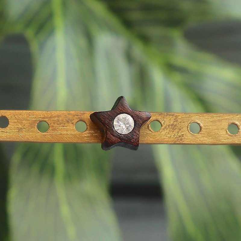 Star wooden earring ( 925 sterling silver studs) one per - Earrings & Clip-ons - Wood Brown