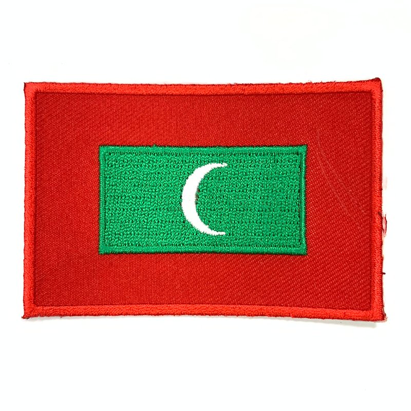 Maldives Flag Cloth Badge DIY Creative Patch Electric Embroidery Embroidery Adhesive Patch Armband Honey - เข็มกลัด/พิน - งานปัก หลากหลายสี