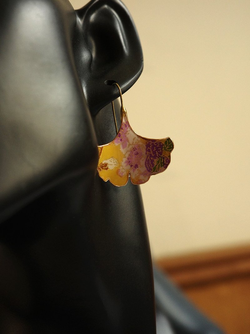 秋之銀杏流線 - 耳環/耳夾/耳骨夾 - 樹脂 橘色