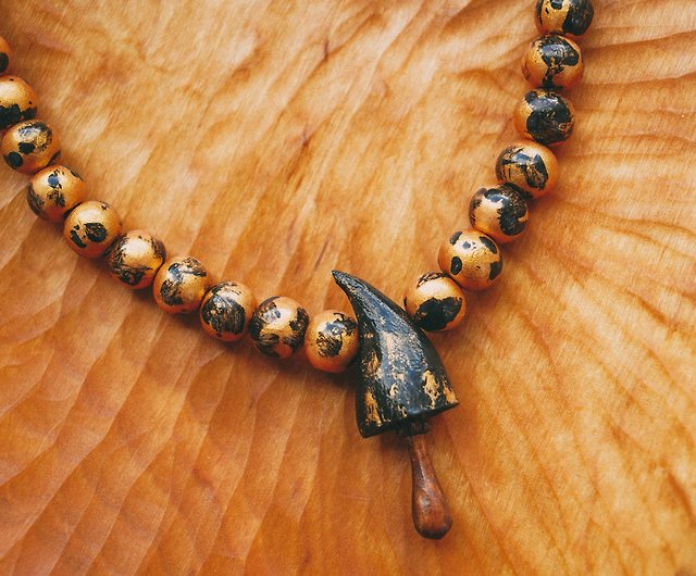 Wooden bead necklace with mushroom pendant, golden color wood beaded choker  - Shop Maisternya Awesome Necklaces - Pinkoi
