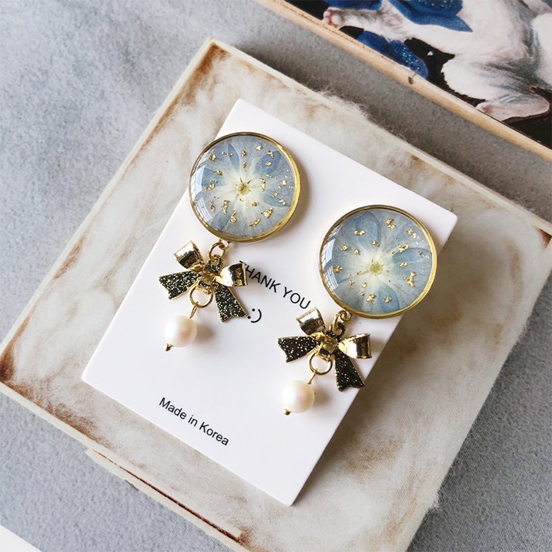 【茜作 / Xi Zuo 】 Handmade customized dry flower earrings, earrings, and ear clips - ต่างหู - พืช/ดอกไม้ สีน้ำเงิน