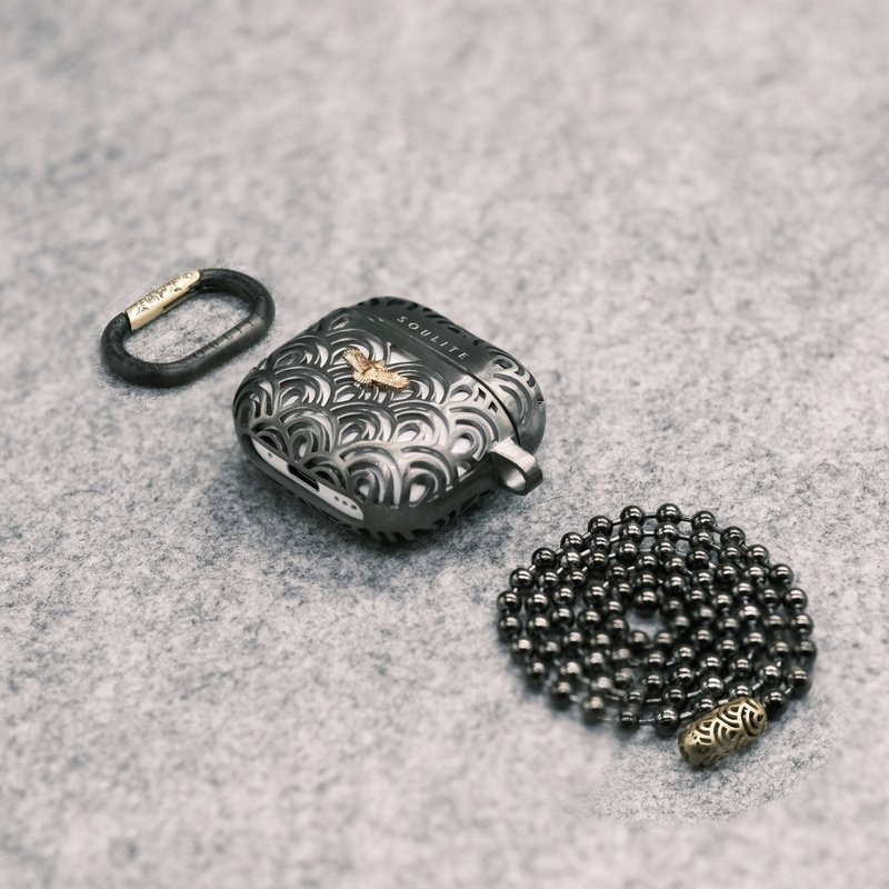 SOULITE Eagle Vibes Black S AirPods 4 耳機殼 - 其他 - 不鏽鋼 