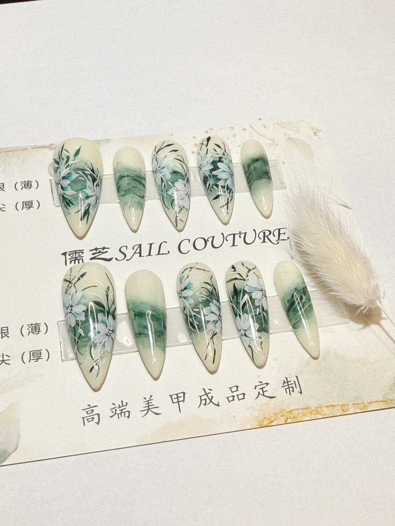 手繪 手工客製化穿戴甲 • 霧綠花影 - 其他 - 其他材質 