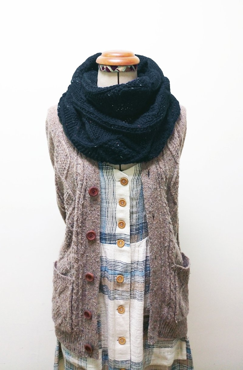 Lan wool scarf (dark blue clipped yarn) - ผ้าพันคอถัก - ไฟเบอร์อื่นๆ สีน้ำเงิน