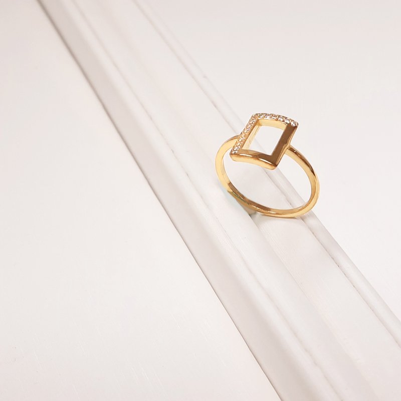 Modern square 14K gold sterling silver ring/ Stone ring 925 Silver-plated textured silver jewelry - แหวนทั่วไป - เงินแท้ สีทอง