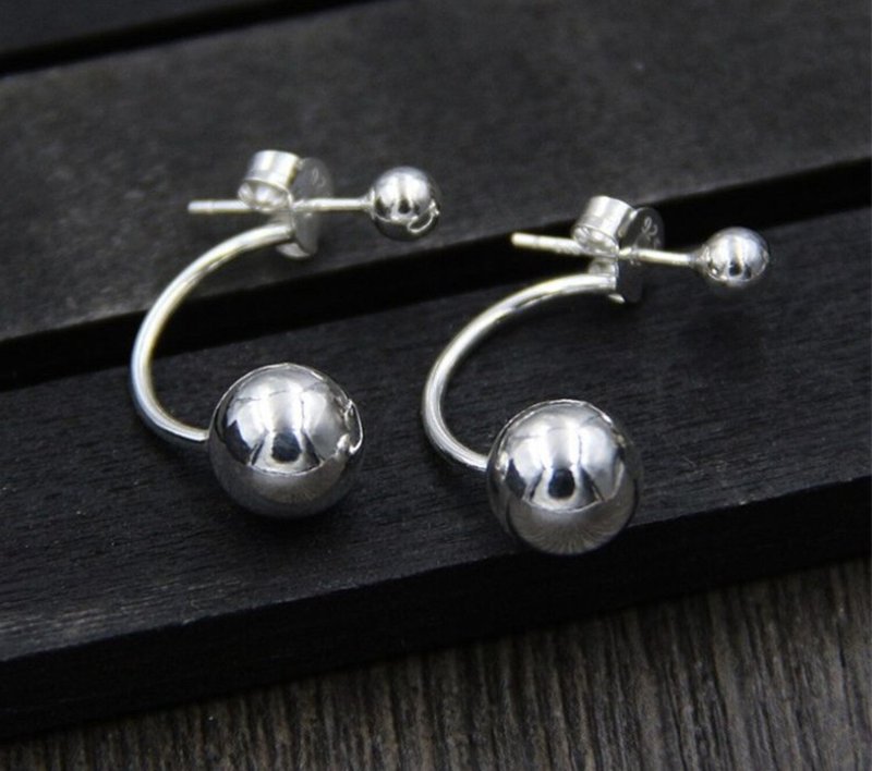 Genuine S925 Sterling Silver Handmade Glossy Balls Earrings for Women Simple - ต่างหู - เงินแท้ สีเงิน