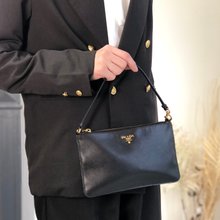 日本直送 名牌中古包 】PRADA プラダ トライアングルロゴ ナイロン