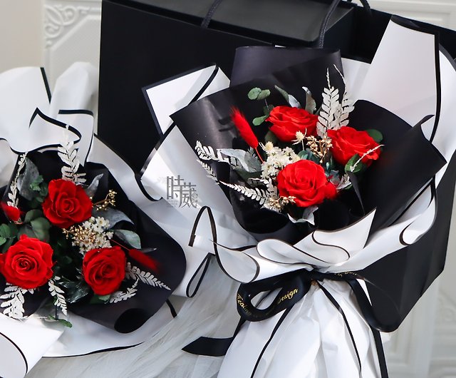 Ladies wind red rose immortal bouquet with paper bag bouquet birthday gift  wedding gift anniversary - Shop Healing flower design Dried Flowers &  Bouquets - Pinkoi