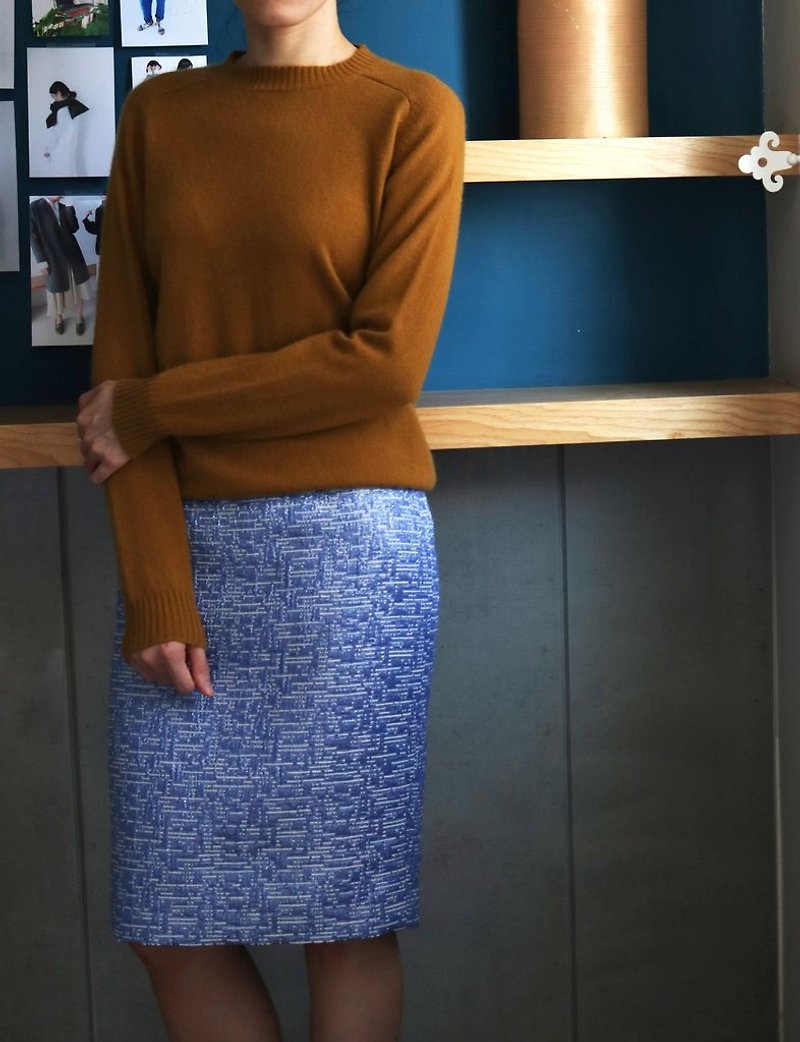 亮藍色緹花絲開衩鉛筆裙 (日本限量布料) - 恤衫 - 紙 