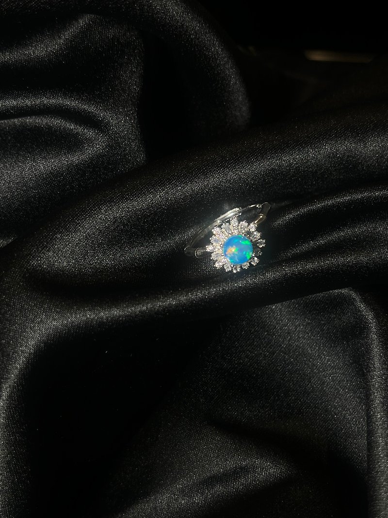 fireworks. Blue Opal Blue Opal Opal Ring 925 Sterling Silver Gemstone Ring. witch colorful treasure - แหวนทั่วไป - เครื่องเพชรพลอย สีน้ำเงิน