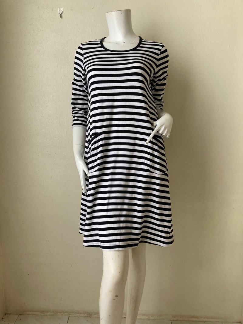 MARIMEKKO Made in Finland Dress Cotton White and Black Striped Size XS - ชุดเดรส - ผ้าฝ้าย/ผ้าลินิน 