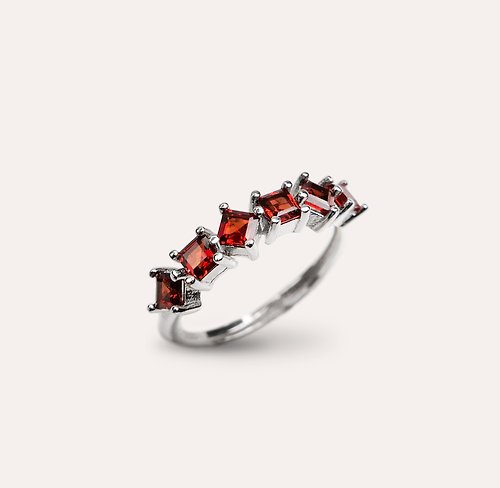 安的珠寶 AND Jewel AND 石榴石 紅色 方形 3mm 戒指 和諧系列 Tetris安的珠寶