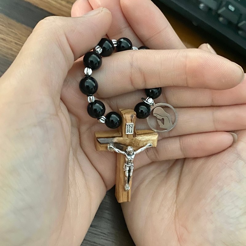 Pocket Rosary,Car Decoration,8mm Black Onyx,Imported Olive Wood Crucifix - พวงกุญแจ - วัสดุอื่นๆ หลากหลายสี