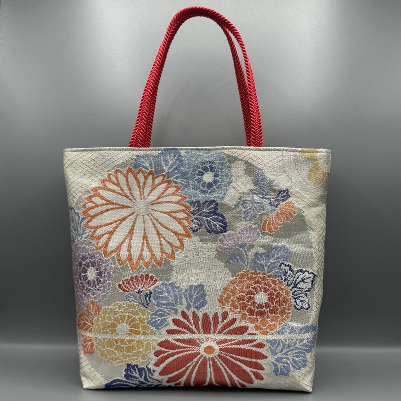 着物 帯 帯締め ハンドメイド トートバッグ リメイク ピンク 銀 佐賀錦 草花丸文 正絹 - 手提包/手提袋 - 絲．絹 銀色