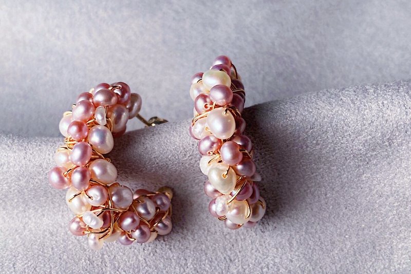 Flower clusters - Earrings & Clip-ons - Pearl Gold