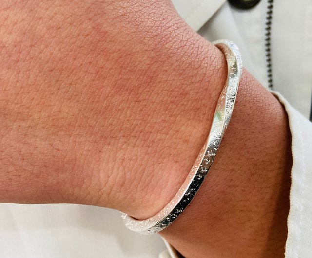 【HURLEY BURLEY】Silver And Silk Twist Bracelet 5色 名入れ♪ Sterling Silver Bracelet Irregular Button Turn Thick Model
