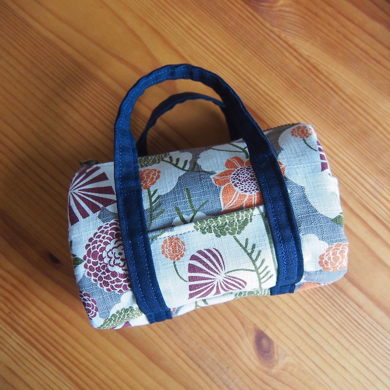 Grass & Ball Flower - Boston Cosmetic Bags / Travel Storage - Toiletry Bags & Pouches - Cotton & Hemp Multicolor
