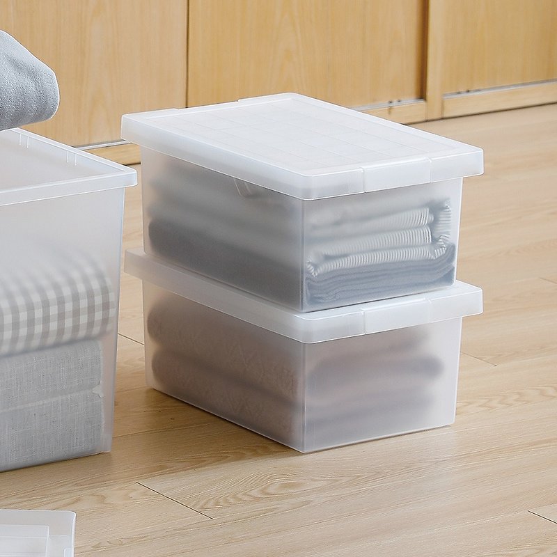 Japan Shoyama Stackable Flip-top Foggy Storage Box-10L-3 Packs (Clothing/Car/Toy Storage) - กล่องเก็บของ - พลาสติก สีใส