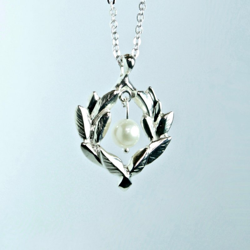 Laurel Silver Necklace - สร้อยคอ - เงินแท้ สีเงิน