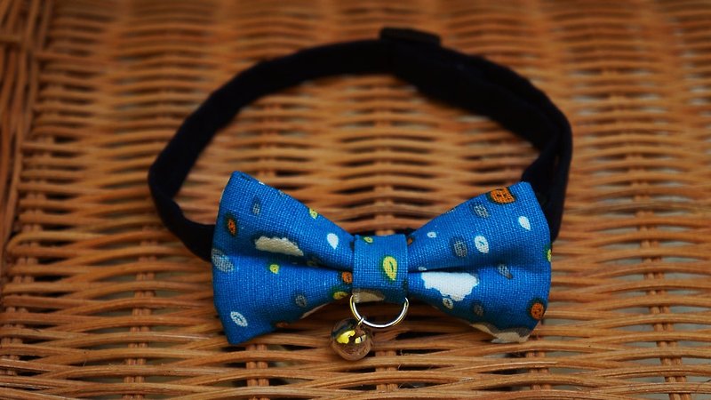 [Miya ko.] Handmade cloth grocery cats and dogs tie / tweeted / bow / blue sky cute / pet collars - ปลอกคอ - ผ้าฝ้าย/ผ้าลินิน 