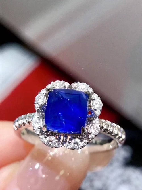 半額！セール中】一点　美品　ホワイトサファイア、モアッサナイト　リング　4号 セール中】一点 美品 ホワイトサファイア、モアッサナイト