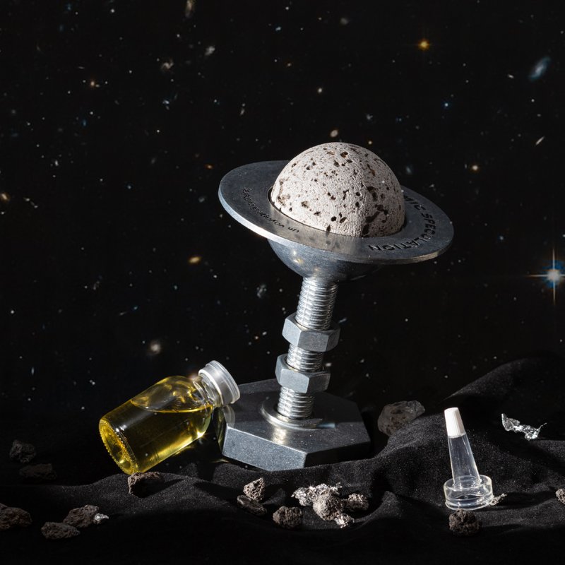 Astronaut volcanic rock planet diffuses | reunion | cosmic conjecture - Fragrances - Other Metals Silver