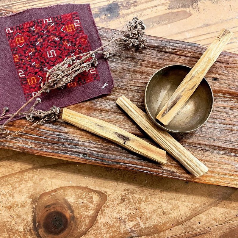 Palo Santo incense (set of 2) - น้ำหอม - วัสดุอื่นๆ 