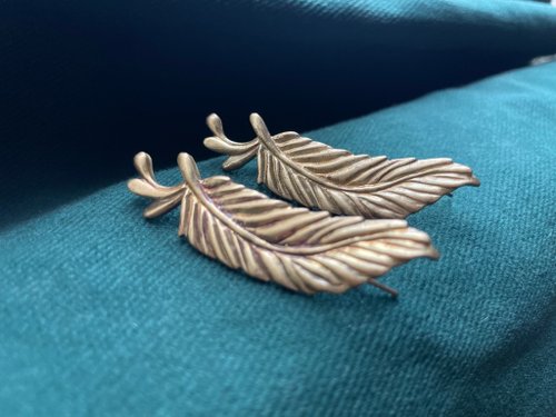微。WEI metalsmith 天使的羽翼 黃銅耳環