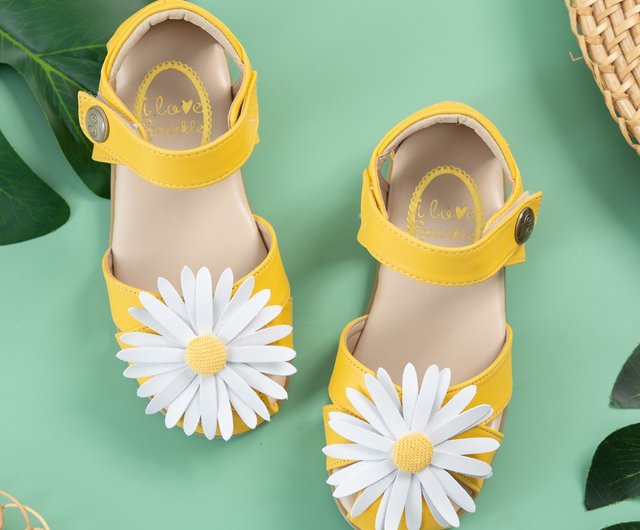 Yellow shoes sales at macy's