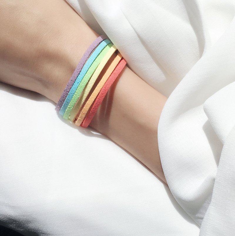 Colorful Handmade Stylish Bracelets-Rainbow - สร้อยข้อมือ - วัสดุอื่นๆ หลากหลายสี