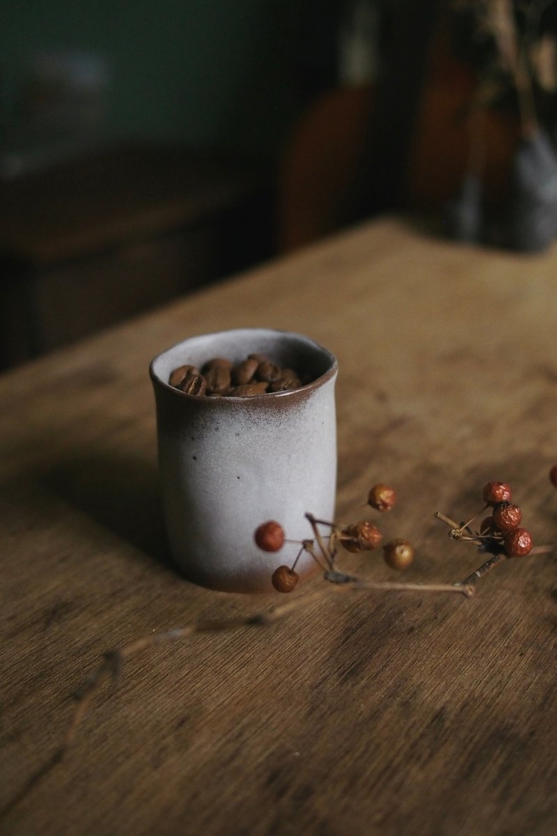 Coffee cup/tea cup/scent cup/ceramic ware - ถ้วย - ดินเผา สีนำ้ตาล