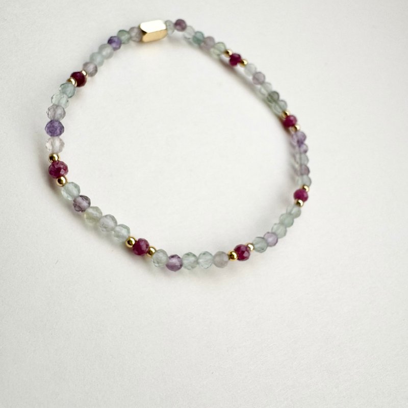 Helps you concentrate on thinking - Fine Crystal Elastic Bracelet S004 - สร้อยข้อมือ - คริสตัล หลากหลายสี