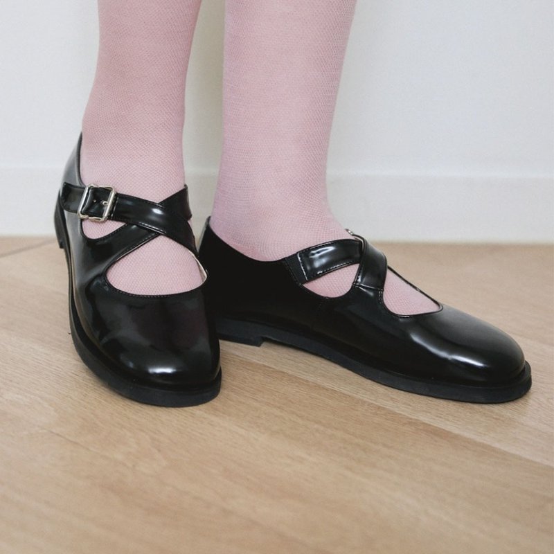 PRE-ORDER SPUR Cross Strap Ballerina Flat US8044 BLACK - รองเท้าหนังผู้หญิง - วัสดุอื่นๆ 