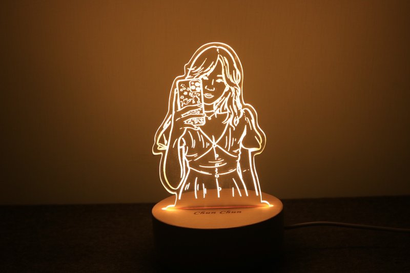 Like-face painted night light—customized night light like-face painted Acrylic with laser-engraved text on the wood base - โคมไฟ - อะคริลิค สีทอง