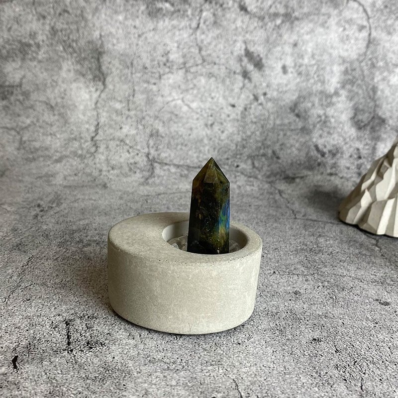 Crystal Column - Gray Moonstone Office Healing Micro Landscape Device Decoration One Object and One Picture - Items for Display - Gemstone Gray