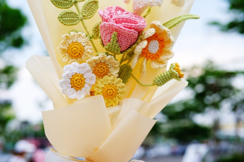 客製化針織花束下單專區 - 乾燥花/永生花 - 其他人造纖維 粉紅色