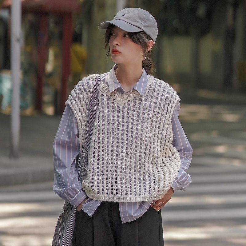 Waffle Hollow Knit Vest|Knitwear|Summer and Autumn|Sora-1020 - สเวตเตอร์ผู้หญิง - ไฟเบอร์อื่นๆ ขาว