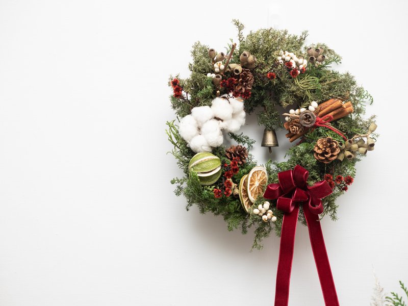 Harvest Winter Christmas Wreath - ช่อดอกไม้แห้ง - พืช/ดอกไม้ หลากหลายสี