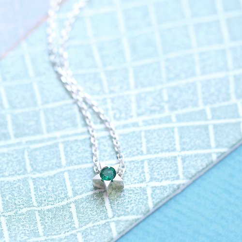 cloud-jewelry Emerald 極小 星 ネックレス シルバー925
