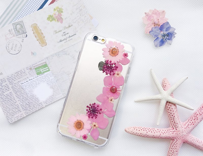 粉菊花系 • Handpressed Flower Phone Case - เคส/ซองมือถือ - พืช/ดอกไม้ สึชมพู