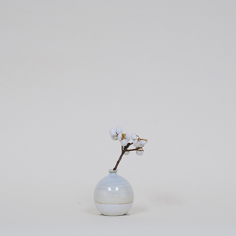 手作りのセラミックミニ花器- パープル - 花瓶・植木鉢 - 磁器 パープル