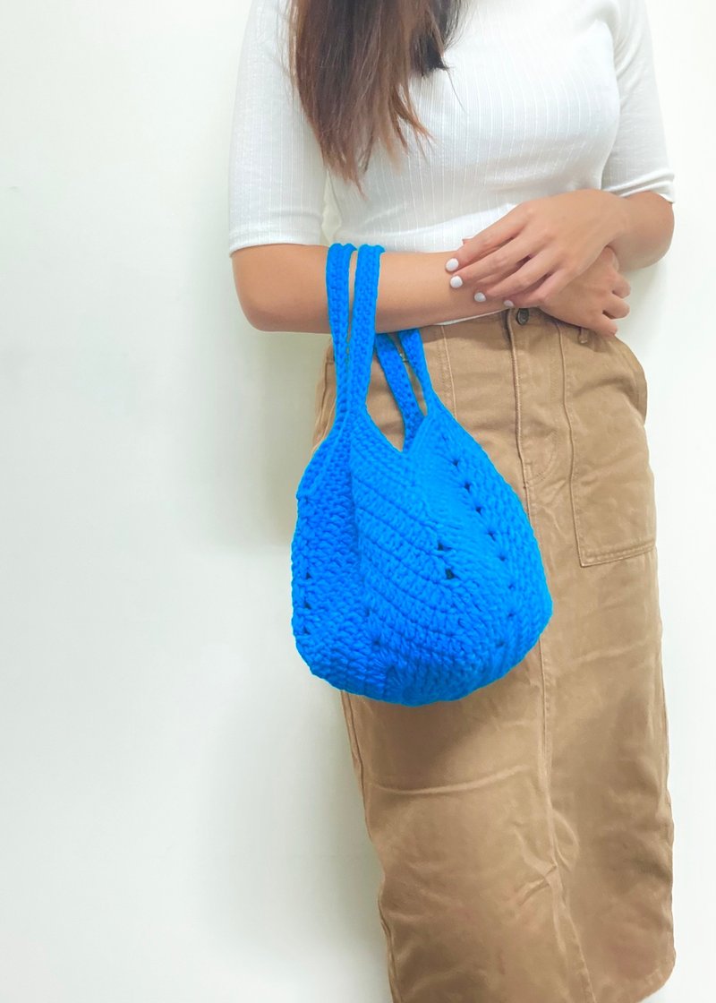 Hand-crocheted Small Tote Bag in Bright Blue Thick Cotton Thread - Handbags & Totes - Cotton & Hemp Blue