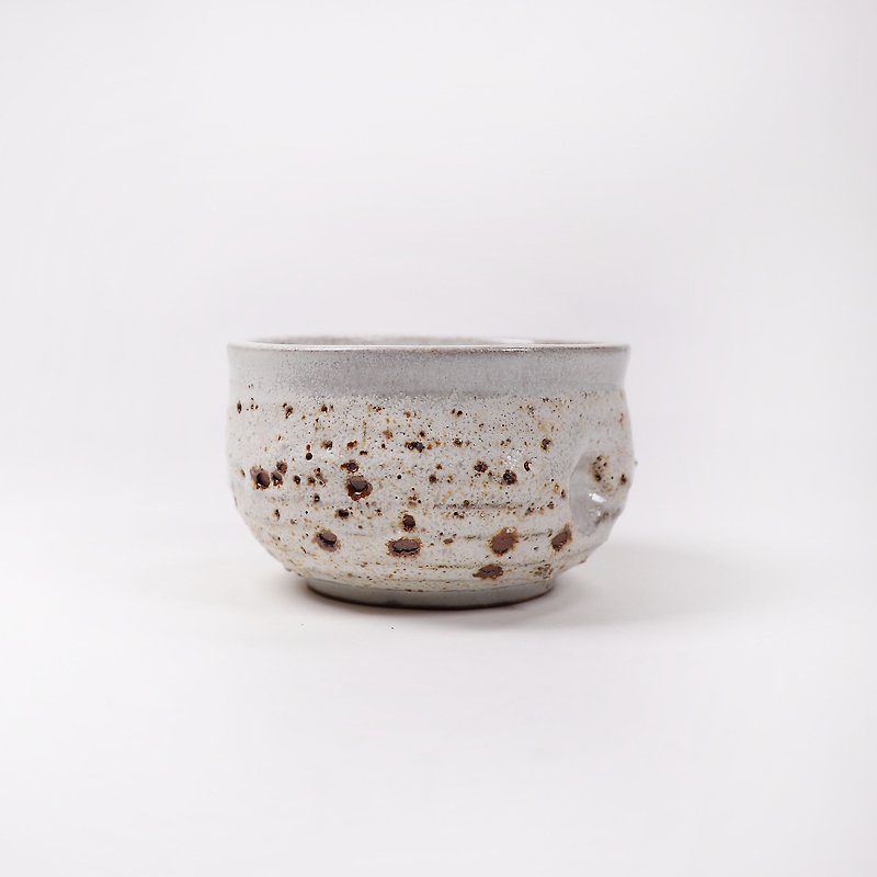明芽窯 l 萩釉咖啡斑斕感水杯 - 茶壺/茶杯/茶具 - 陶 白色