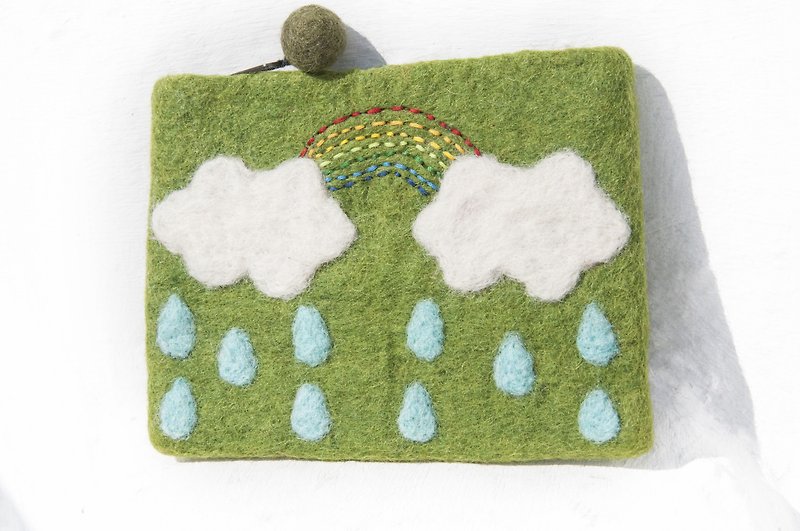 Youyou card holder raindrops wool felt mobile phone bag/wool felt storage bag/coin purse/youyou card holder/wool felt wallet Christmas gift Valentine’s day gift exchange gift birthday gift-Rainbow Cloud - Toiletry Bags & Pouches - Wool Multicolor