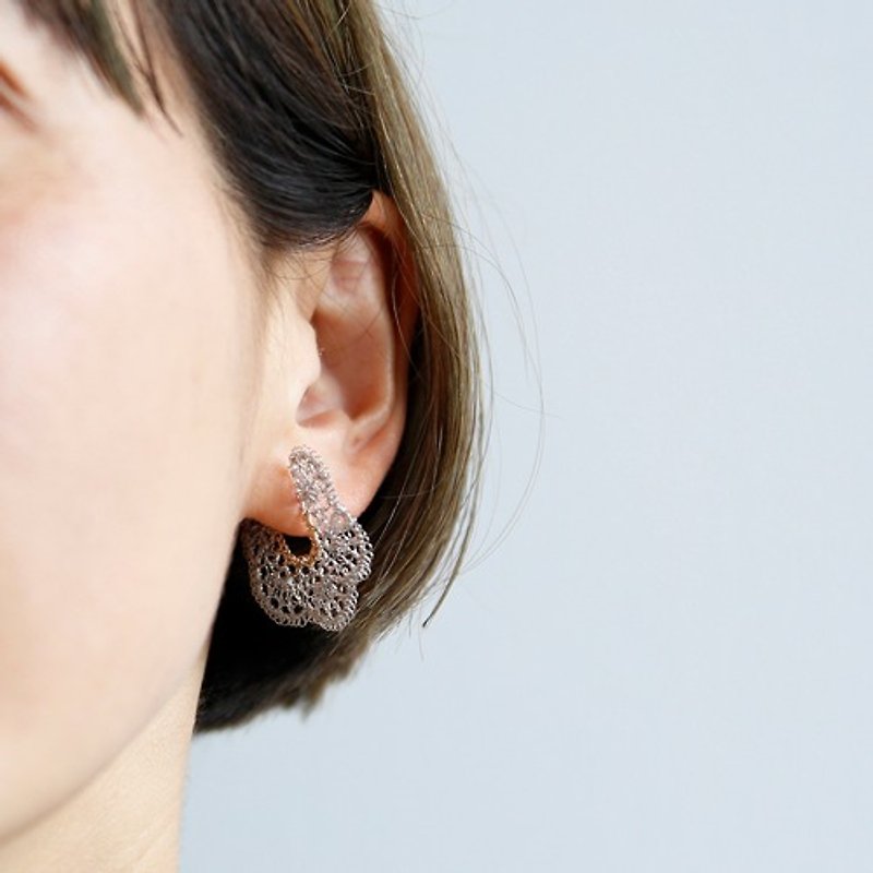 Matsu Earrings - ต่างหู - โลหะ สีเงิน