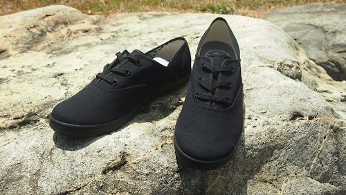 Adeia舒適 簡單 輕鬆 穿好鞋 Adeia舒適 簡單 輕鬆 穿好鞋 碳霧黑 帆布休閒鞋